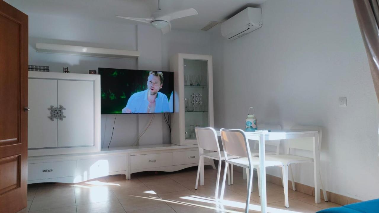 Hébergement de vacances Casa Adosada 3 Con Piscina Comunitaria